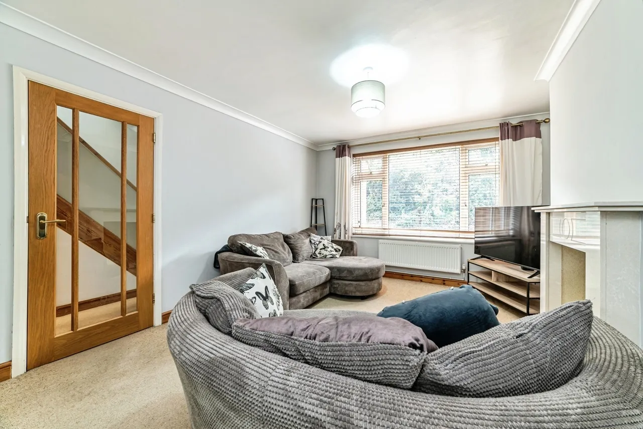 Hawthorn Way, Basingstoke, RG23, photo 22