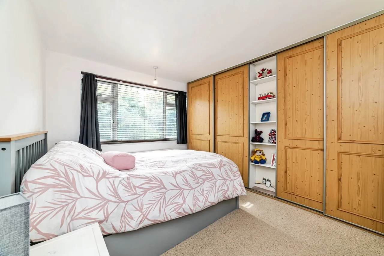 Hawthorn Way, Basingstoke, RG23, photo 7