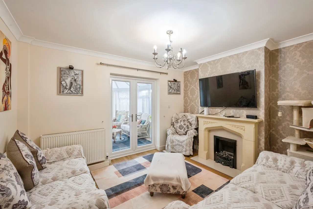 3 bed house for sale — March Street, Conisbrough, DONCASTER