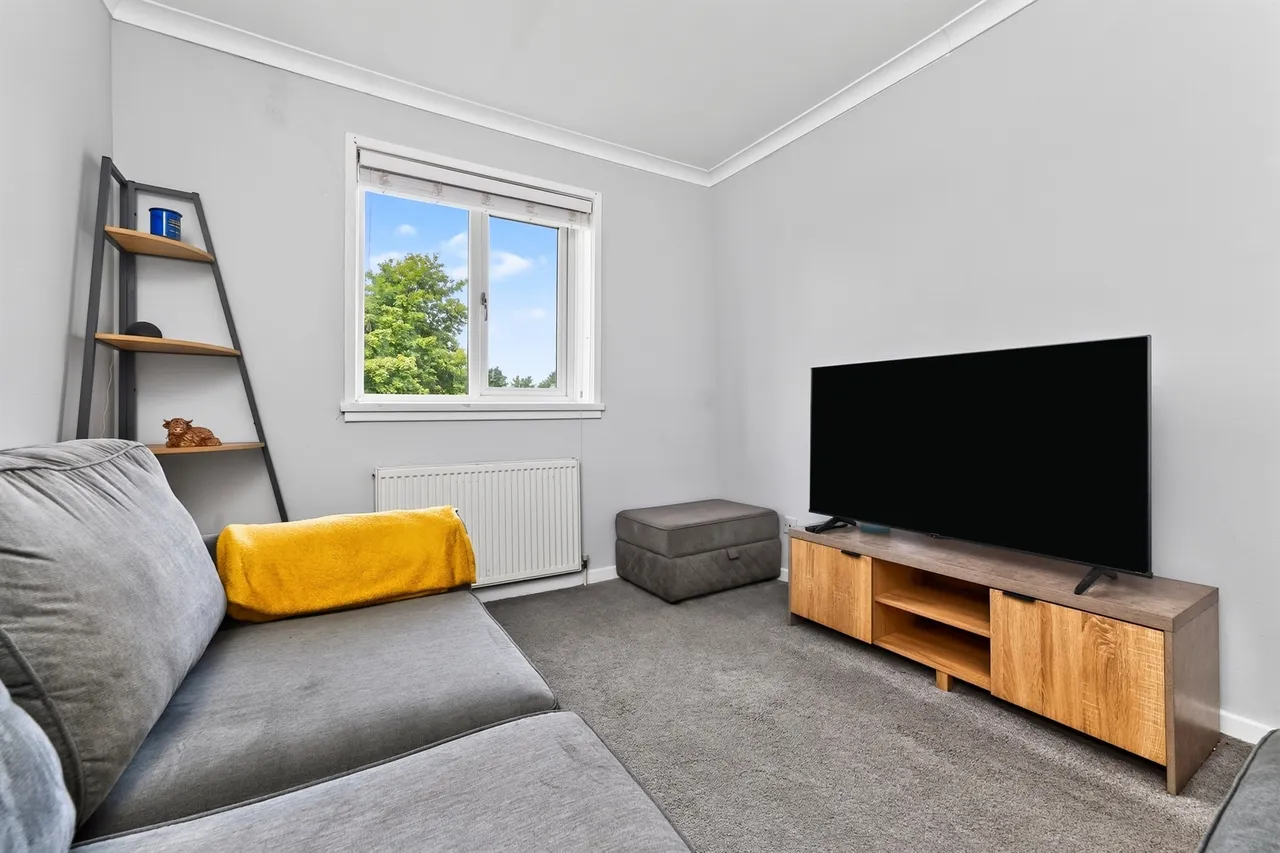 Vine Park Drive, Kilmaurs, Kilmarnock, photo 5