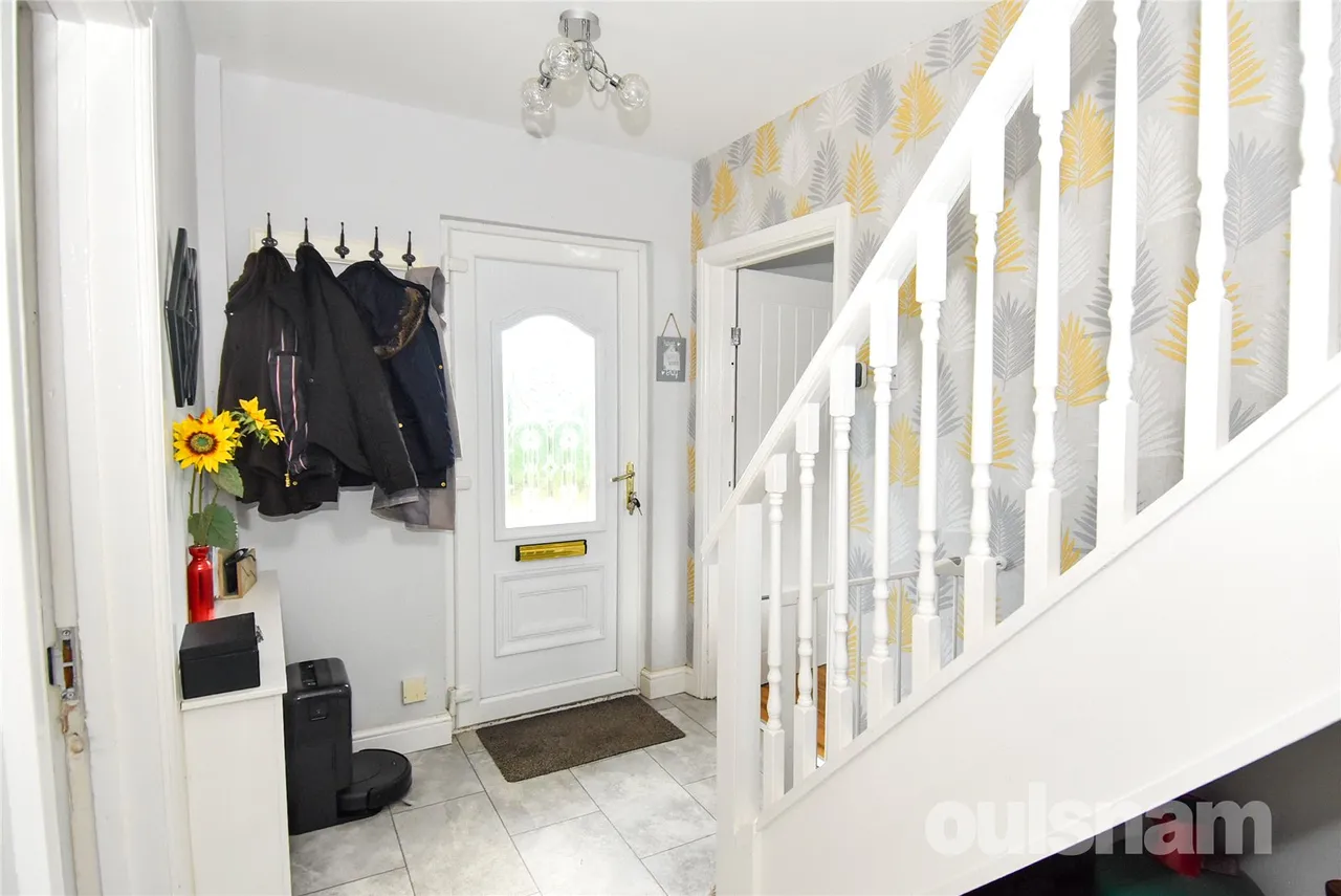 Aldbury Road, Highters Heath, Birmingham, West Midlands, B14 4NH, photo 2
