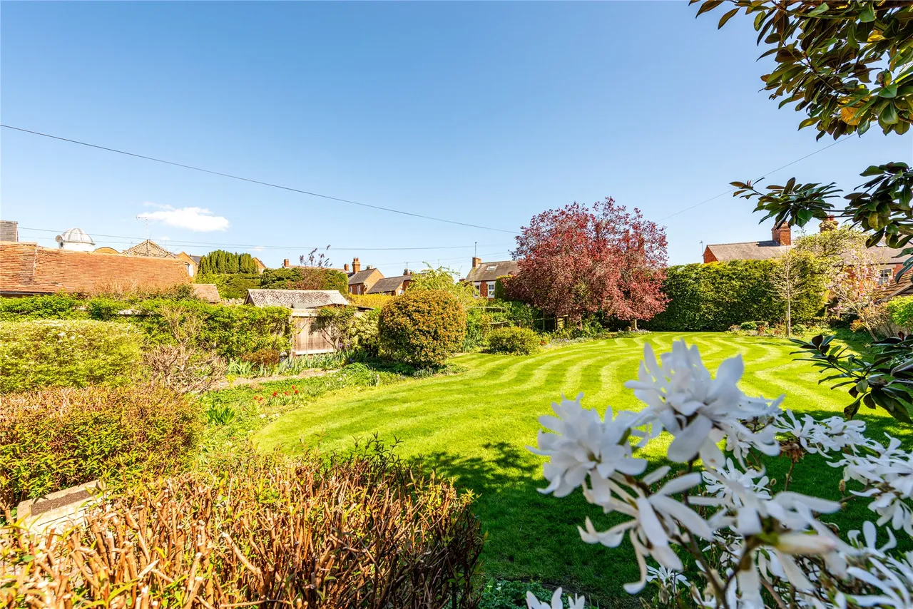 Dartmouth Road, Olney, MK46, photo 15
