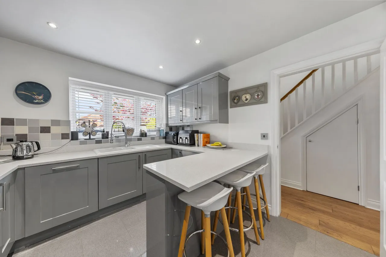 Drapers Court, Lowton, Warrington, WA3 2BT, photo 3