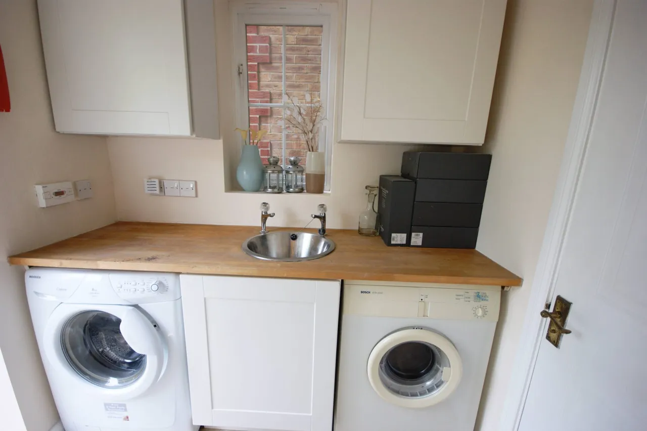 Suffolk Drive, Whiteley, photo 5
