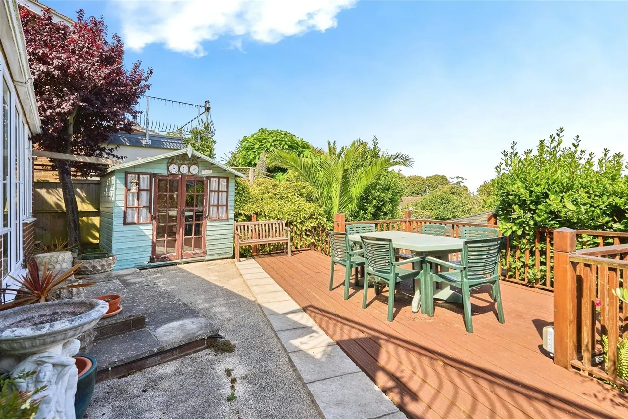 Spithead Close, Seaview, PO34, photo 11