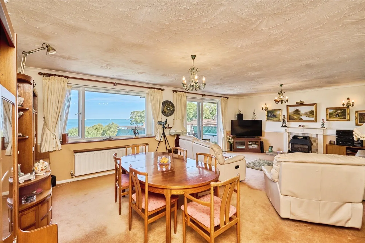 Spithead Close, Seaview, PO34, photo 6
