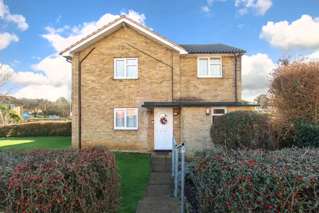 2 bed property for sale — White Hart Drive, Hemel Hempstead, Hertfordshire, HP2 4JL