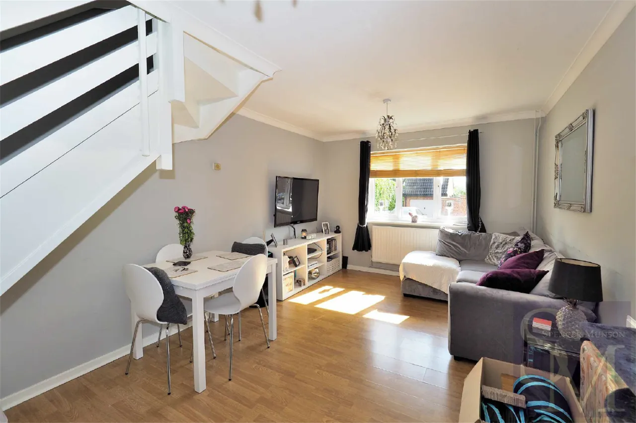 Lower Queens Road, Buckhurst Hill, IG9, photo 2