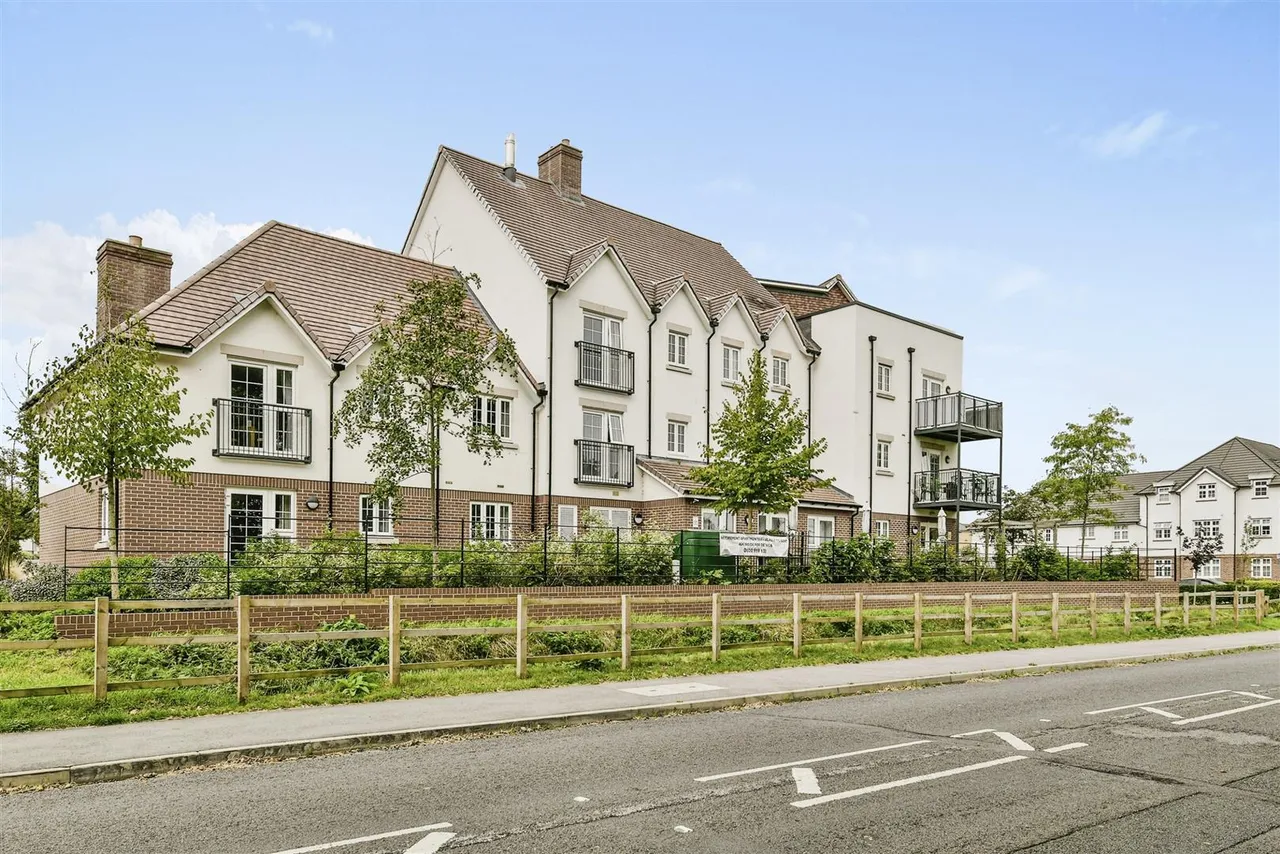 Seymour Road, Buntingford, SG9, photo 11