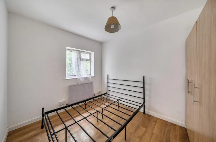 Mead Close, Slough, SL3, photo 10