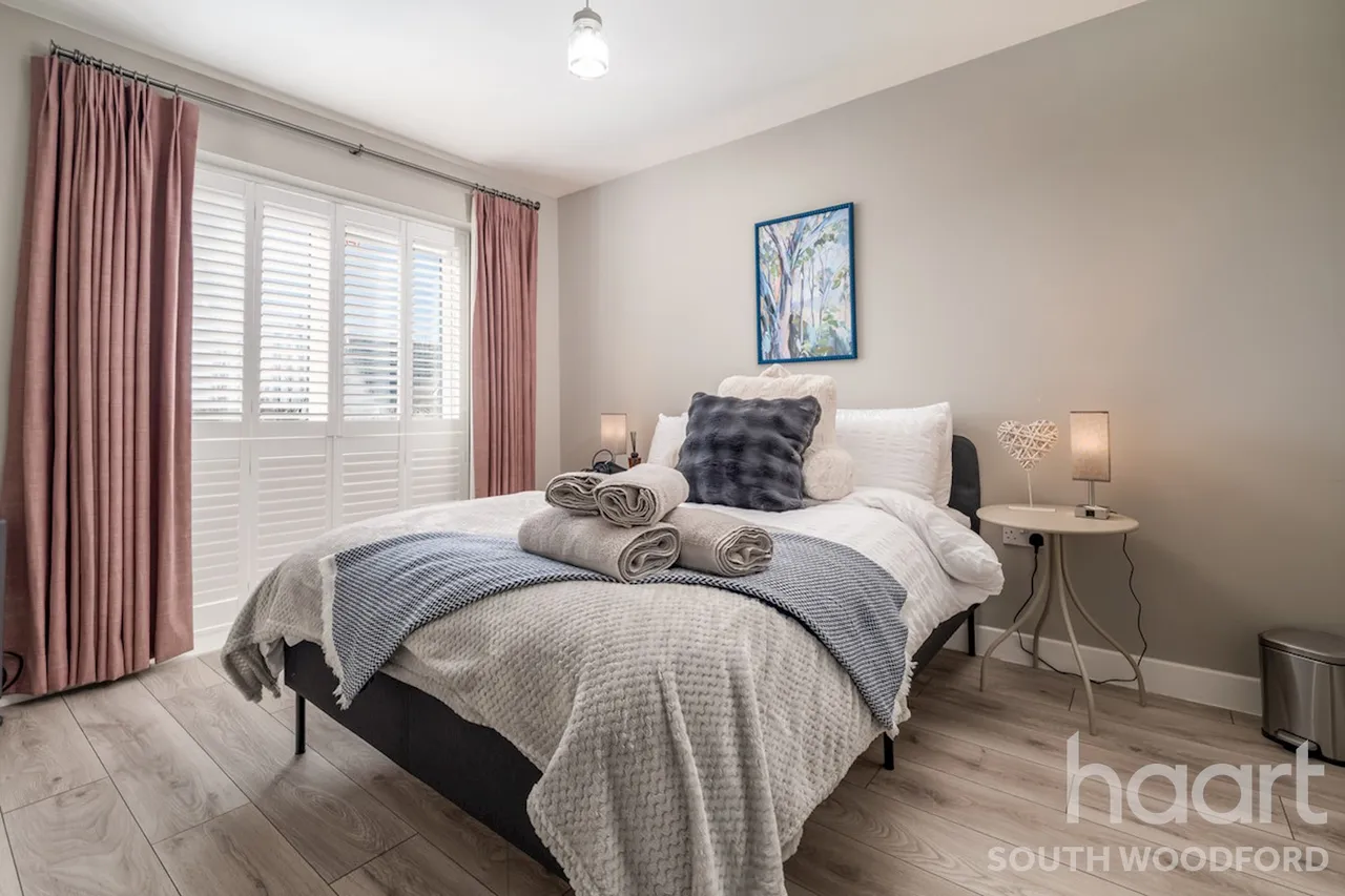 Becket Close, Woodford Green, IG8, photo 14