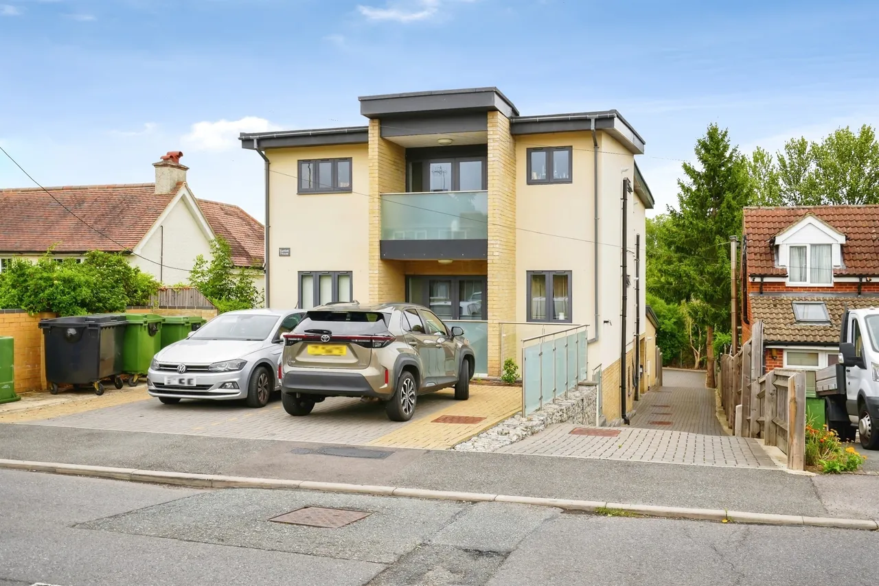 2 bed flat for sale, Kennington Road, Kennington, OX1