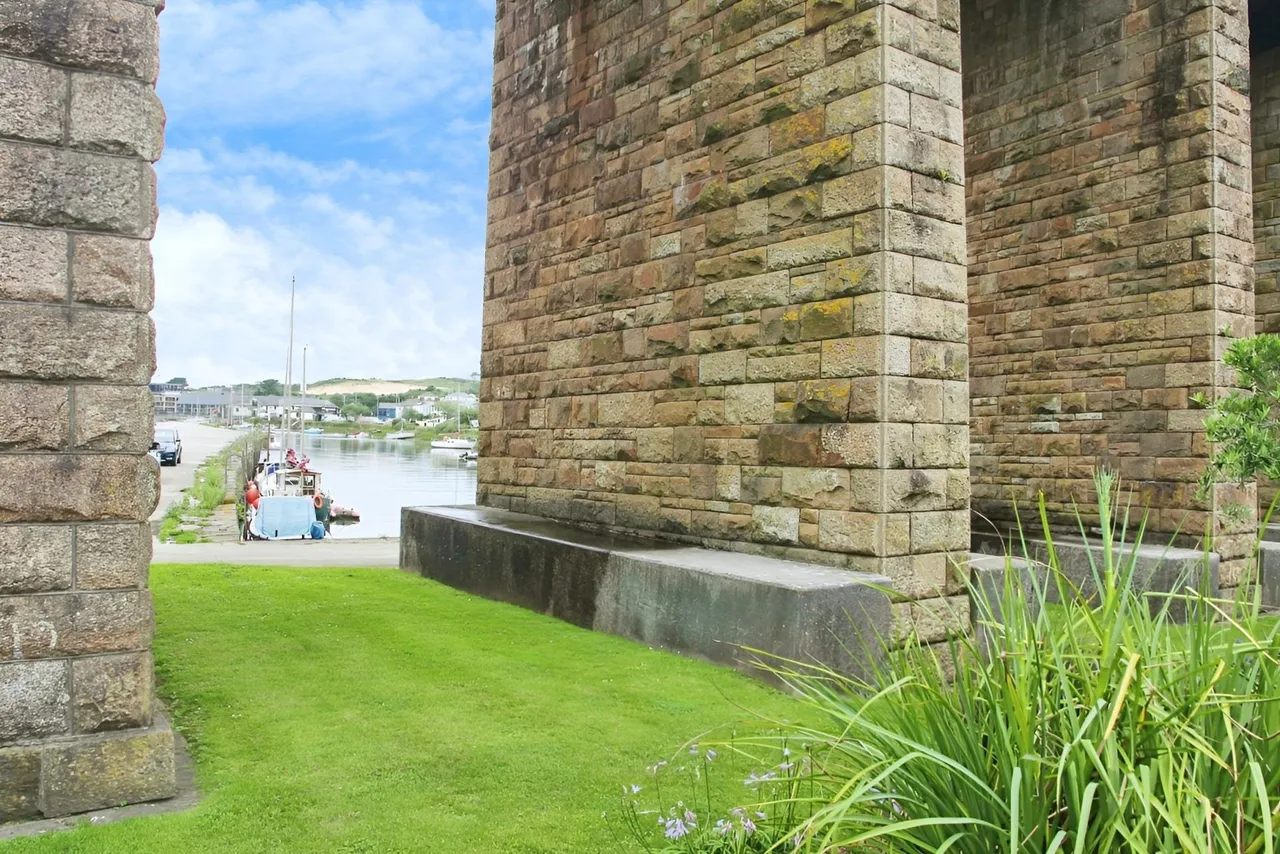 Foundry Square, Hayle, TR27, photo 10
