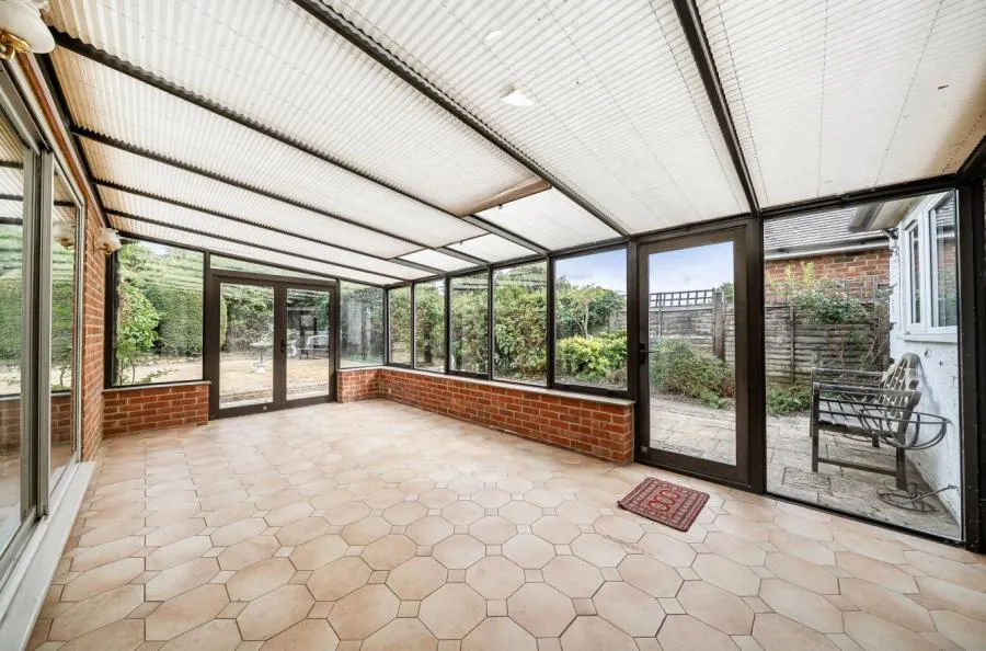 Hilltop Road, Earley, RG6, photo 6