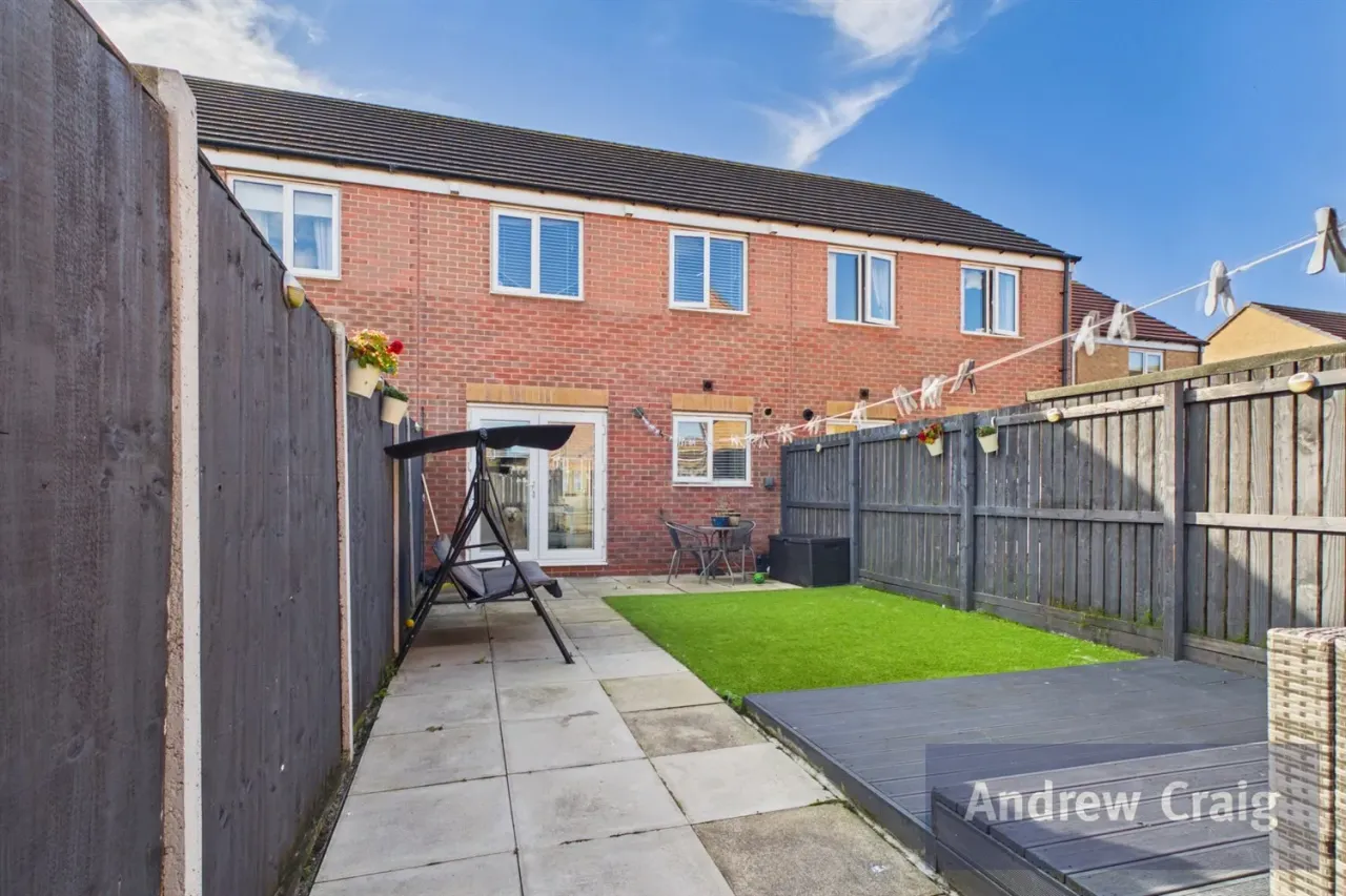 Woolf Drive, South Shields, NE34, photo 18