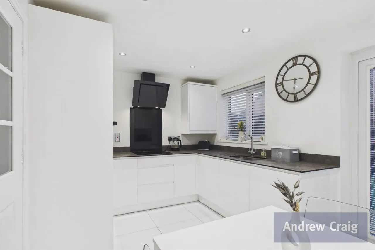Woolf Drive, South Shields, NE34, photo 6