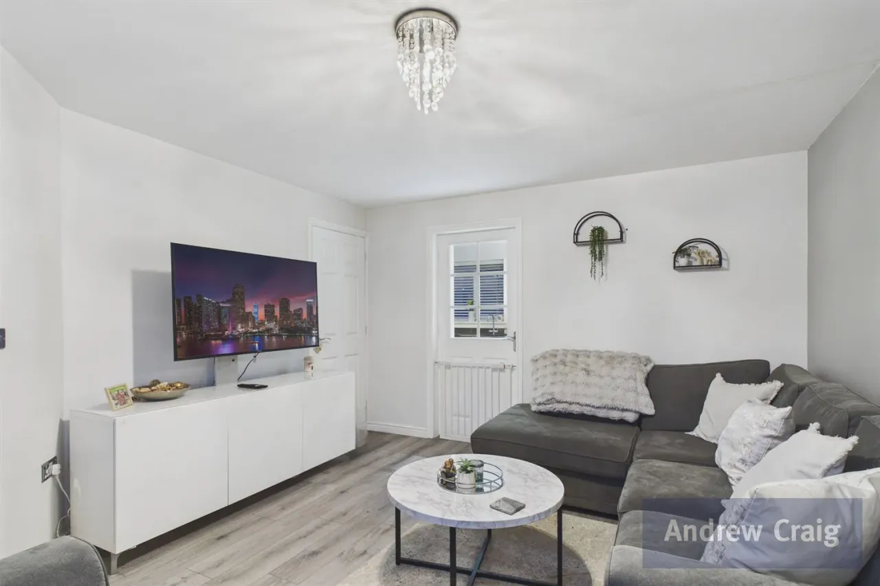 Woolf Drive, South Shields, NE34, photo 10