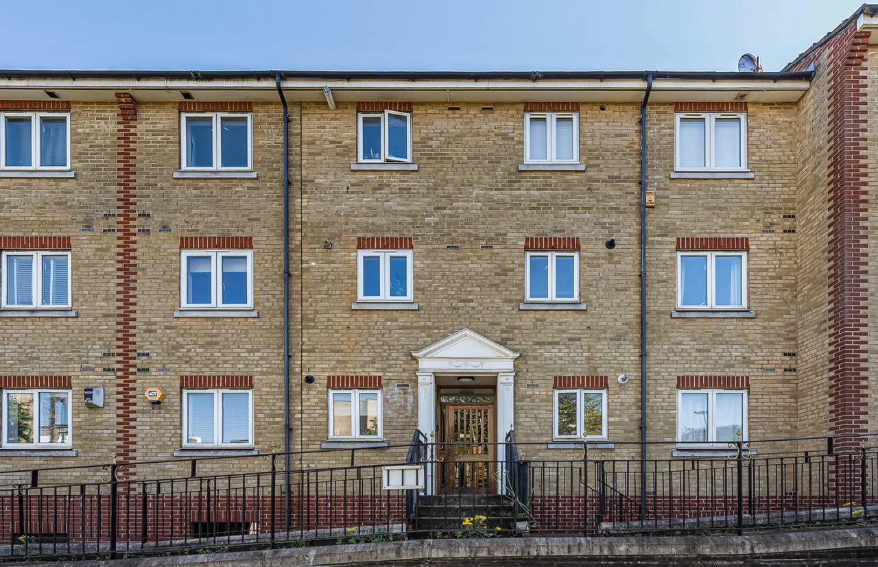 Glamis Place, London, E1W, photo 2