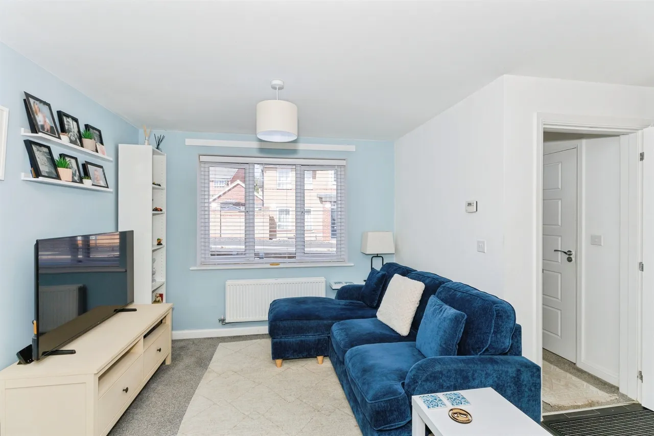 Neptune Road, Wellingborough, photo 5