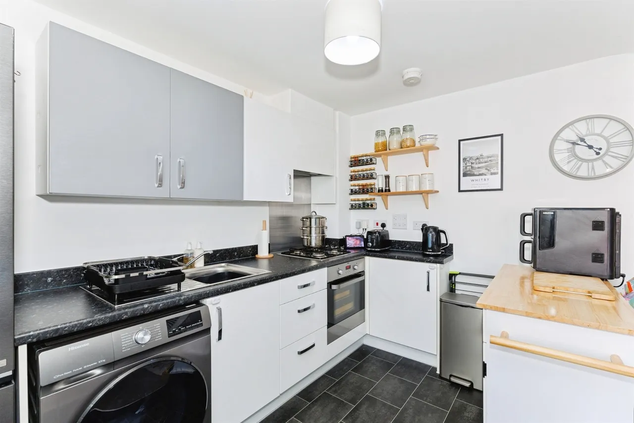 Neptune Road, Wellingborough, photo 8