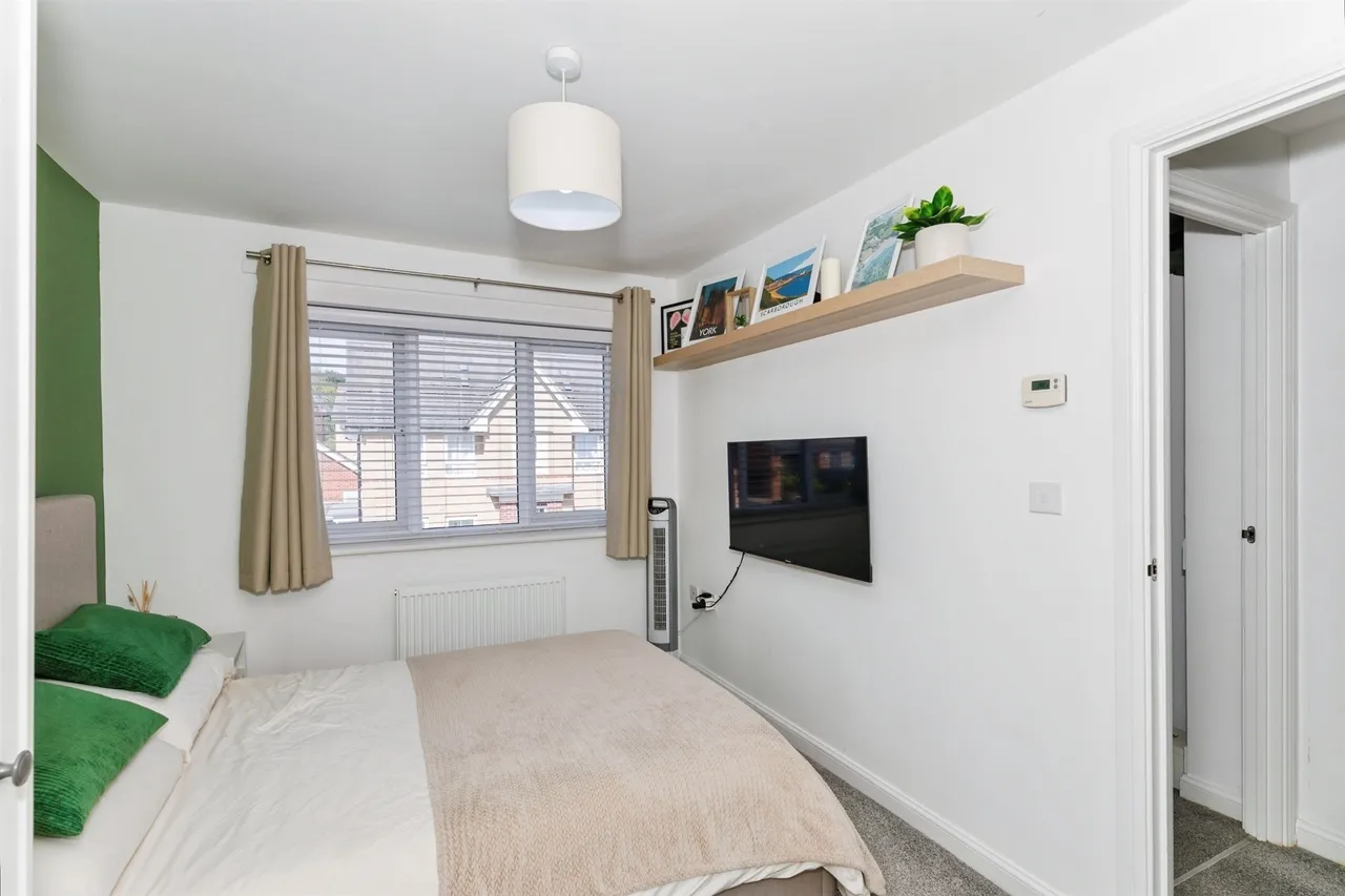 Neptune Road, Wellingborough, photo 11