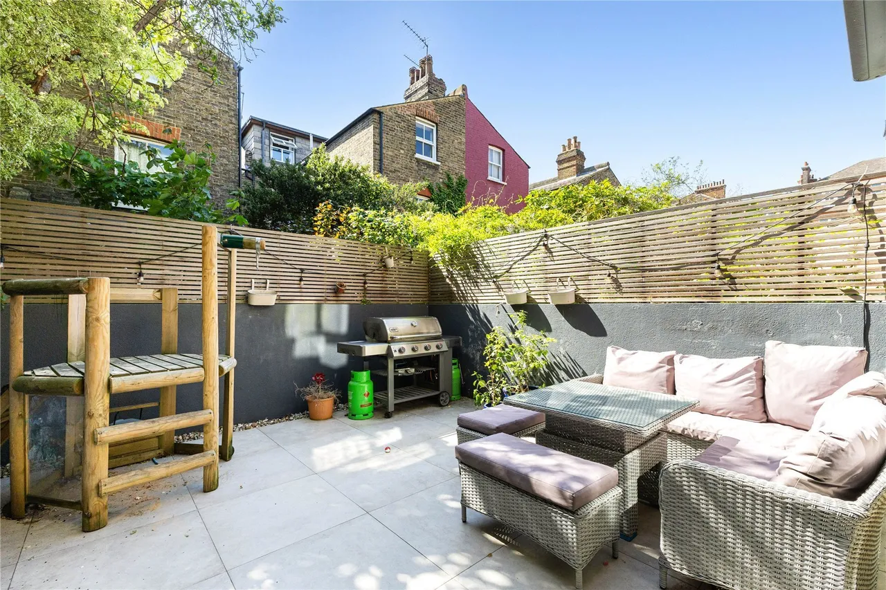Cupar Road, London, SW11, photo 18