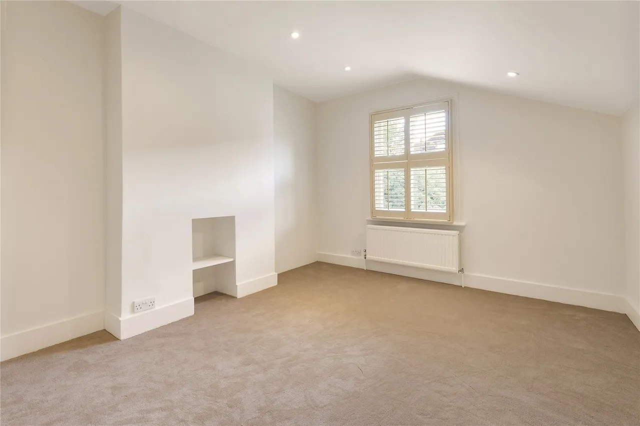 Cupar Road, London, SW11, photo 13