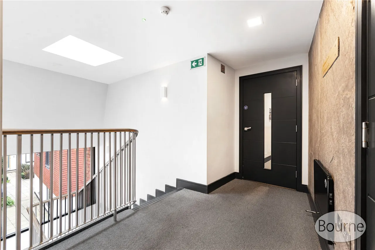Chertsey Street, Guildford, GU1, photo 10