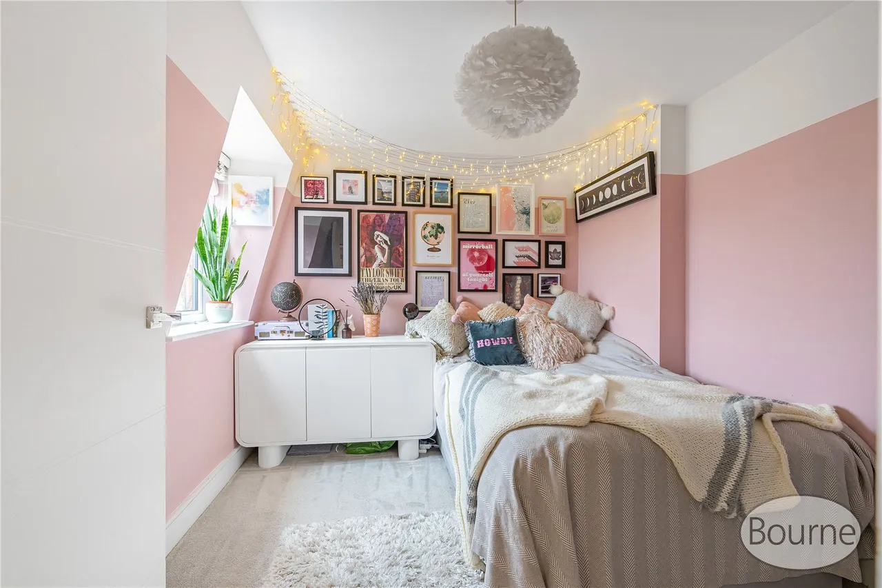 Chertsey Street, Guildford, GU1, photo 6