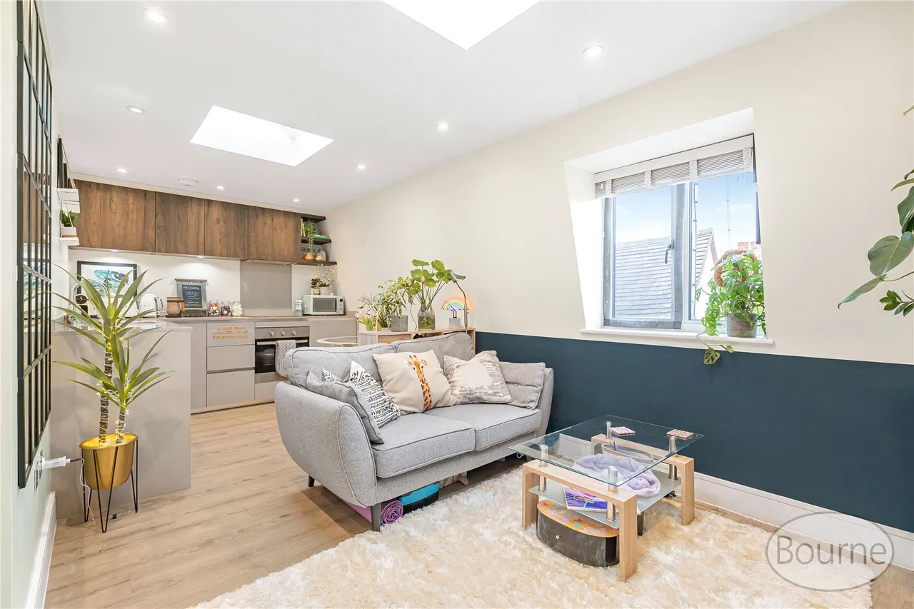 Chertsey Street, Guildford, GU1, photo 13