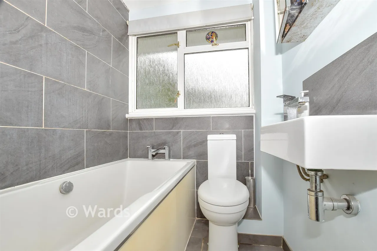 New Road, Ditton, ME20, photo 14