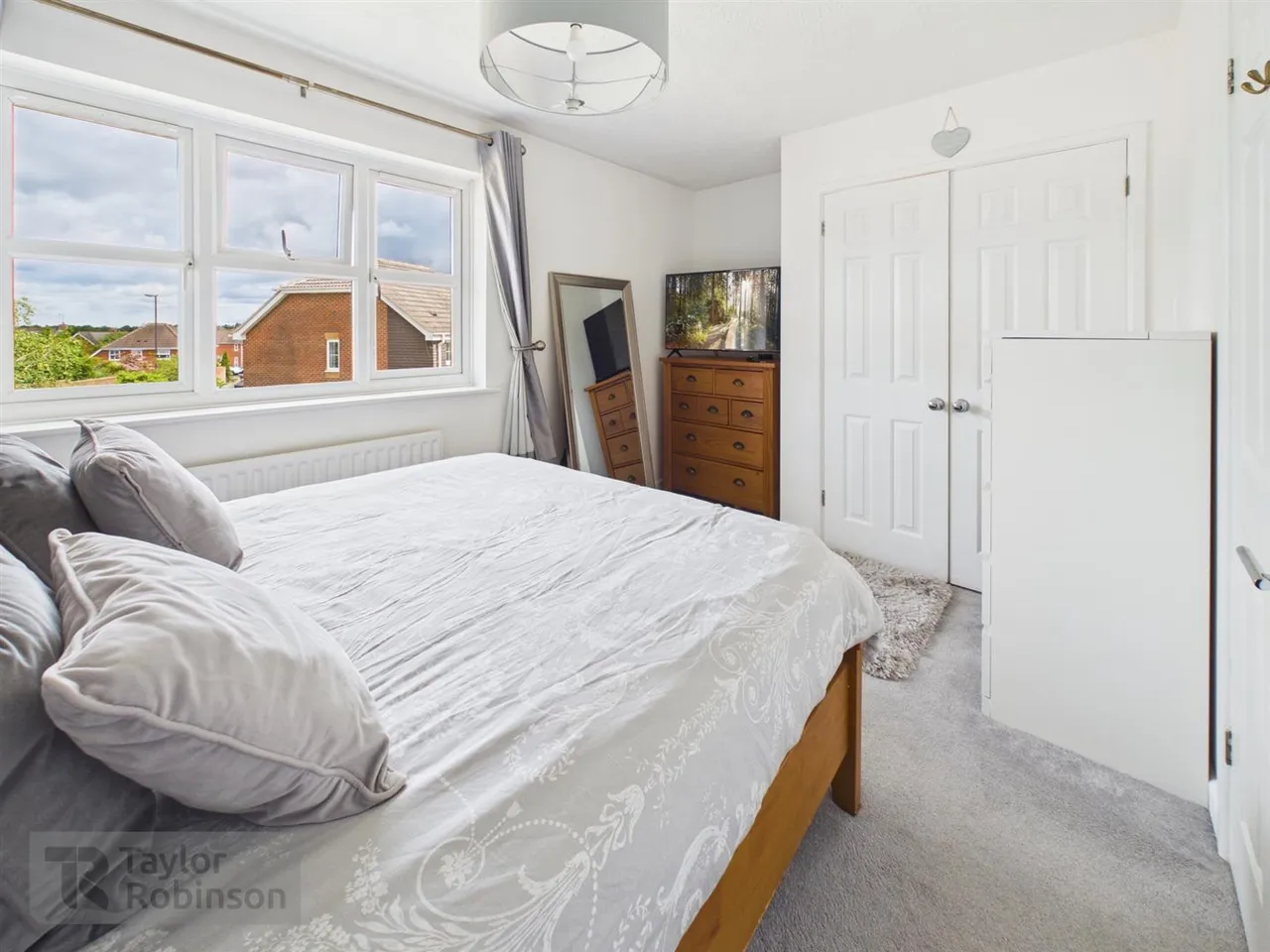 Boleyn Close, Maidenbower, RH10, photo 11