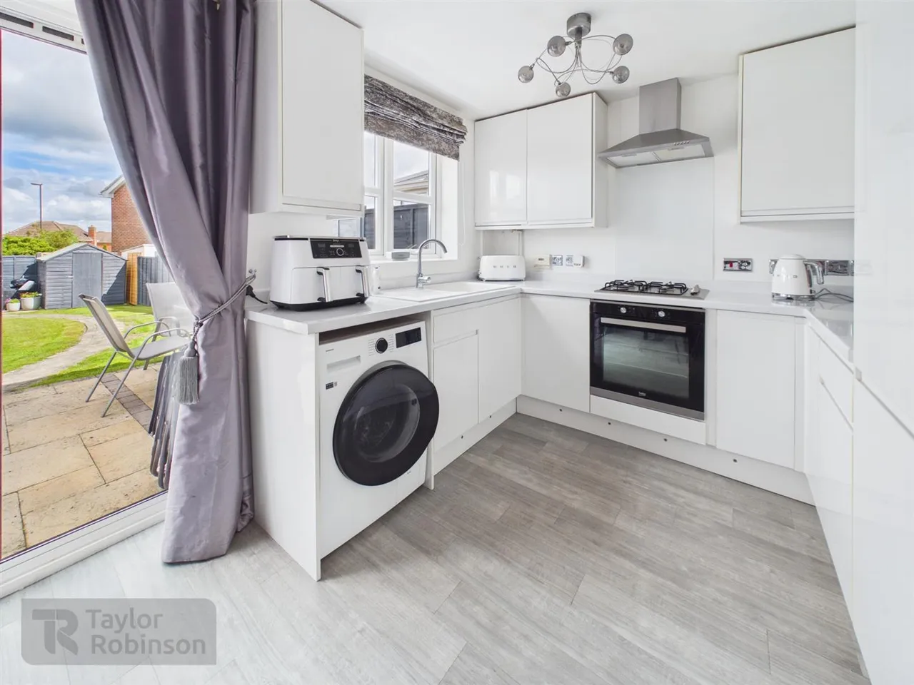 Boleyn Close, Maidenbower, RH10, photo 17