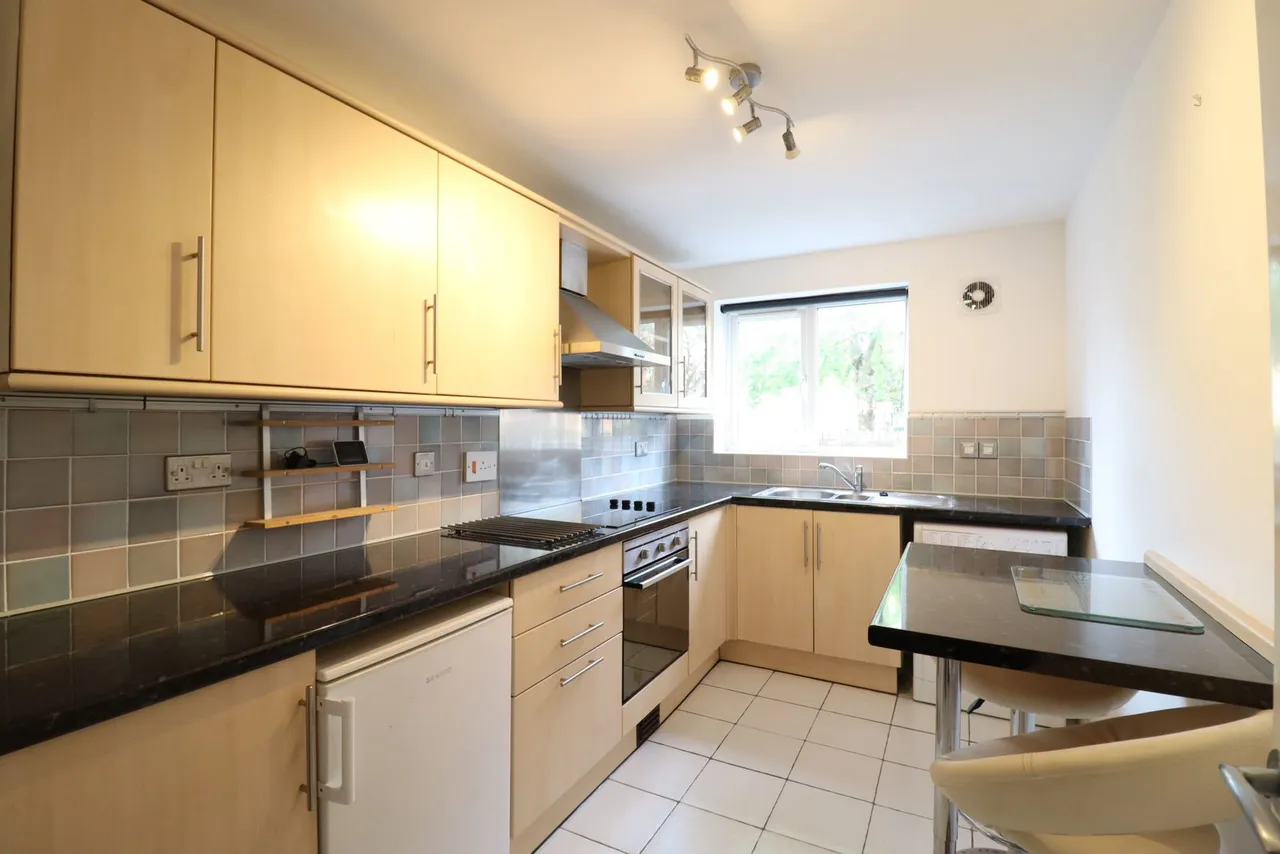 Highmoor, Maritime Quarter, Swansea, SA1 1YE, photo 4