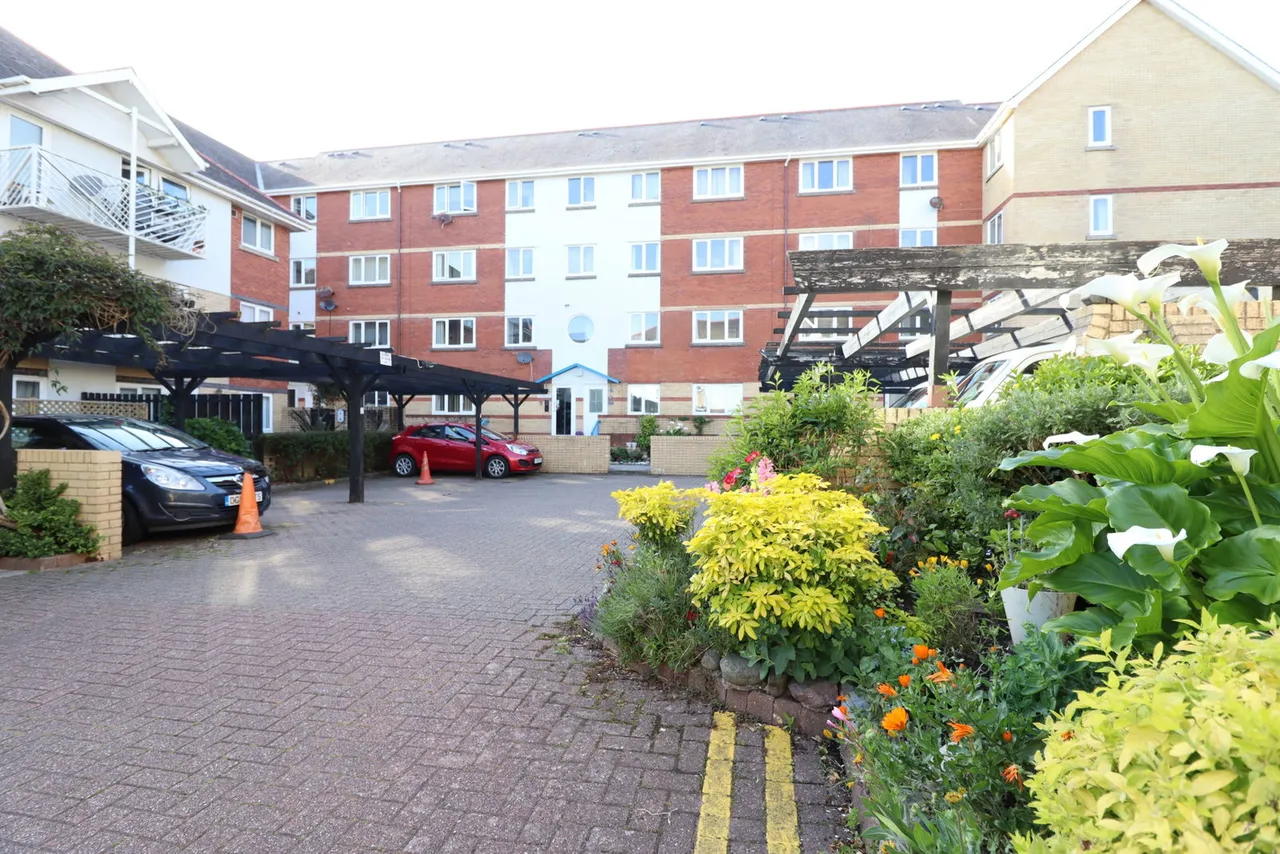 Highmoor, Maritime Quarter, Swansea, SA1 1YE, photo 5