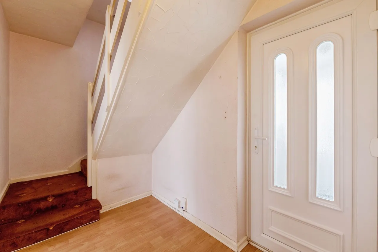 Chesterford Gardens, Basildon, SS14, photo 10