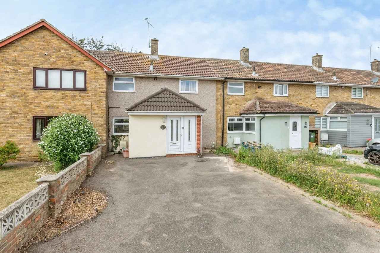 Chesterford Gardens, Basildon, SS14, photo 17