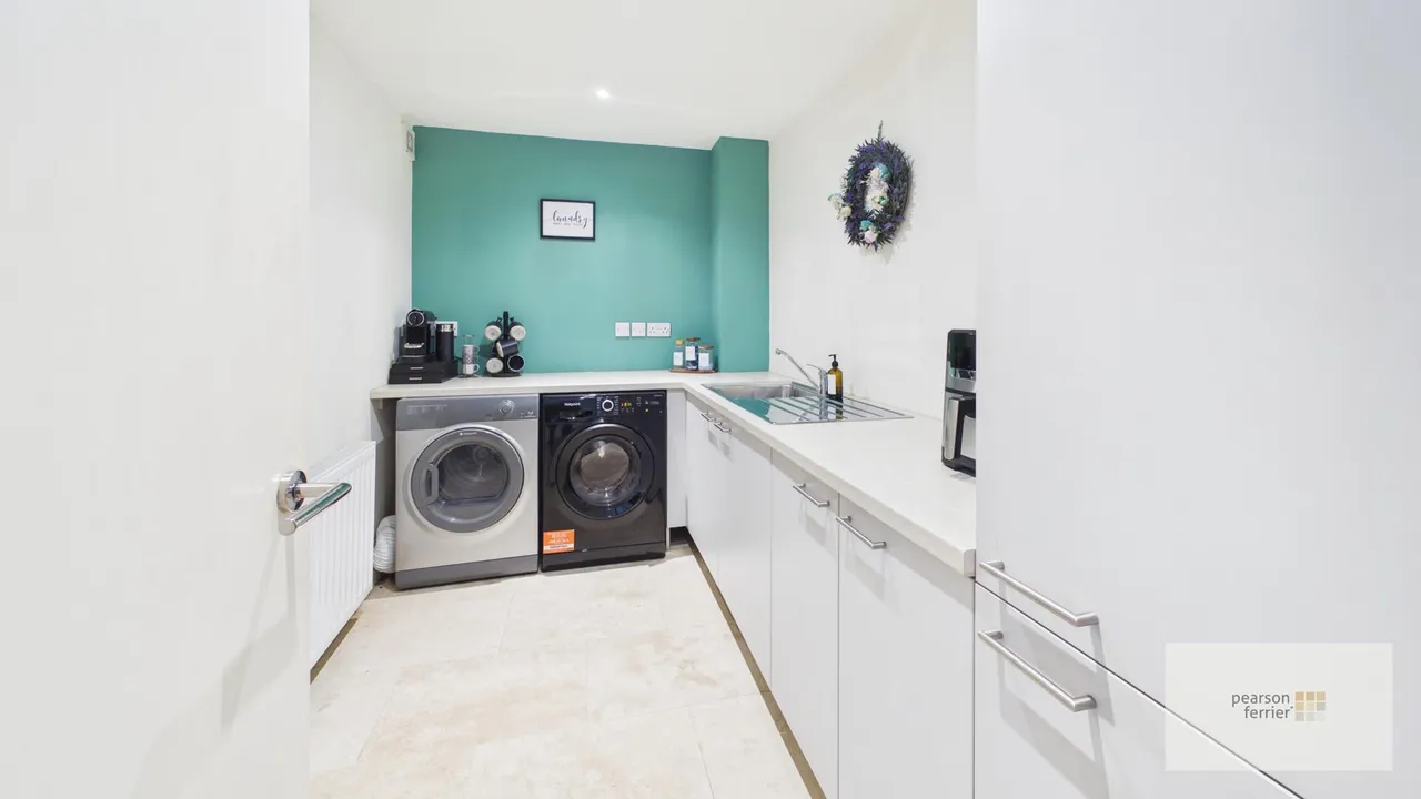 Walmersley Road, Bury, BL9 5JD, photo 9