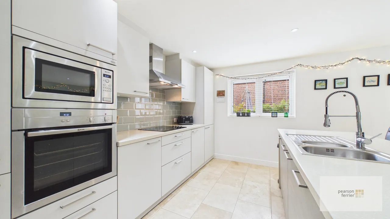 Walmersley Road, Bury, BL9 5JD, photo 6