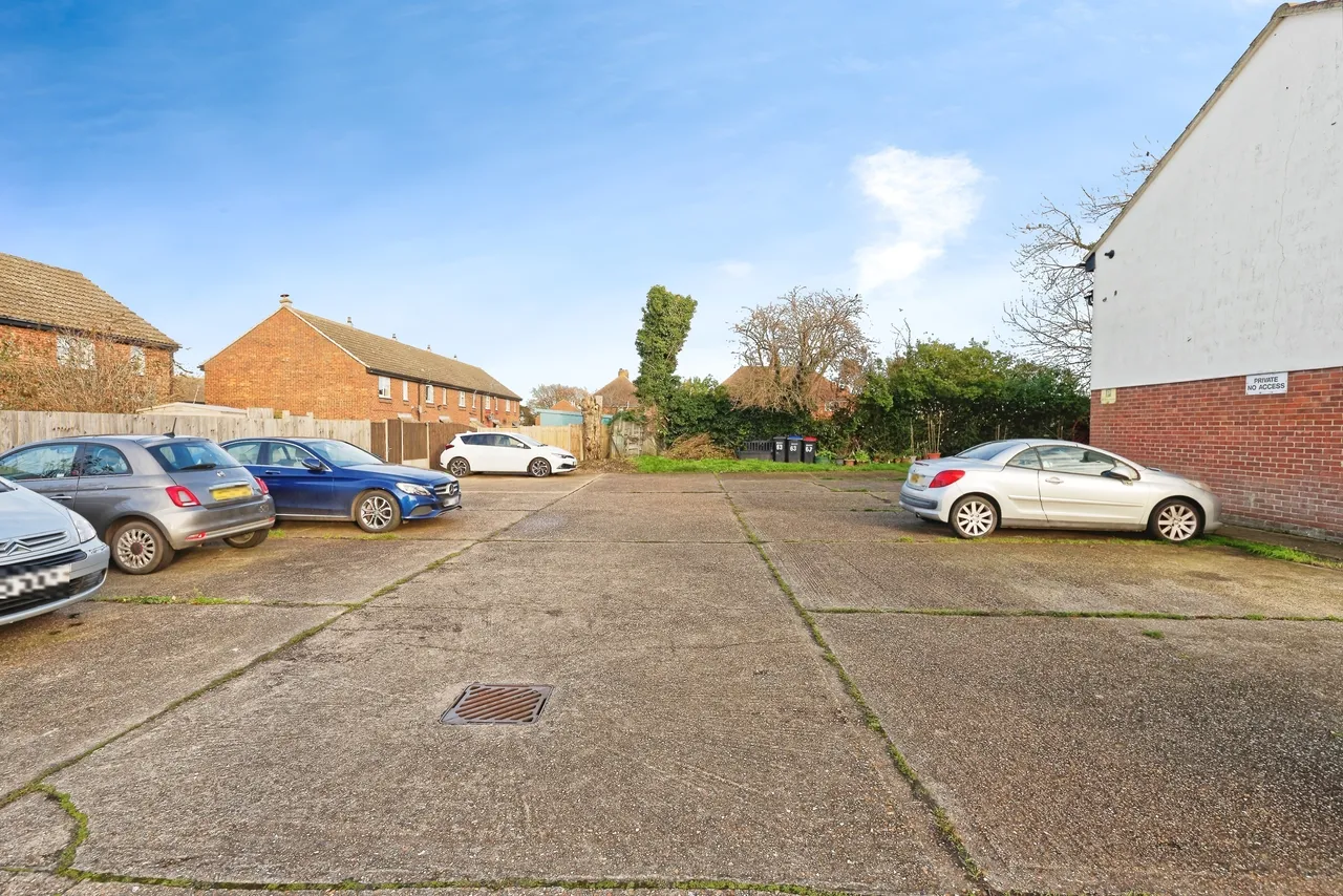 St. Albans Road, Hersden, Canterbury, Kent, CT3, photo 15