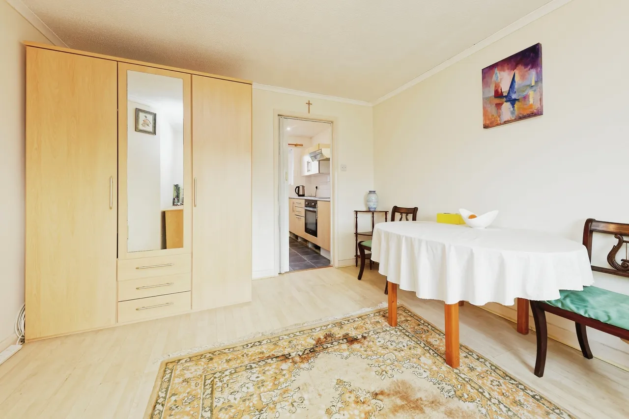 St. Albans Road, Hersden, Canterbury, Kent, CT3, photo 4