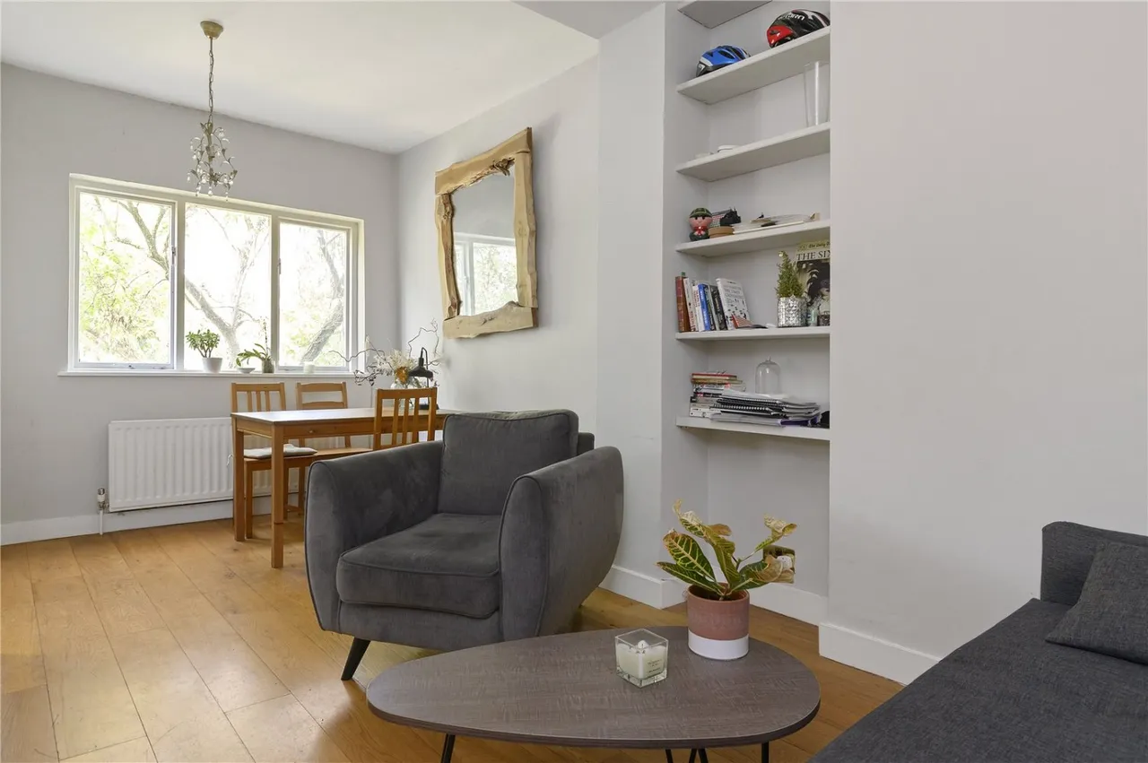2 bed flat to rent, Huntingdon Street, Barnsbury, N1