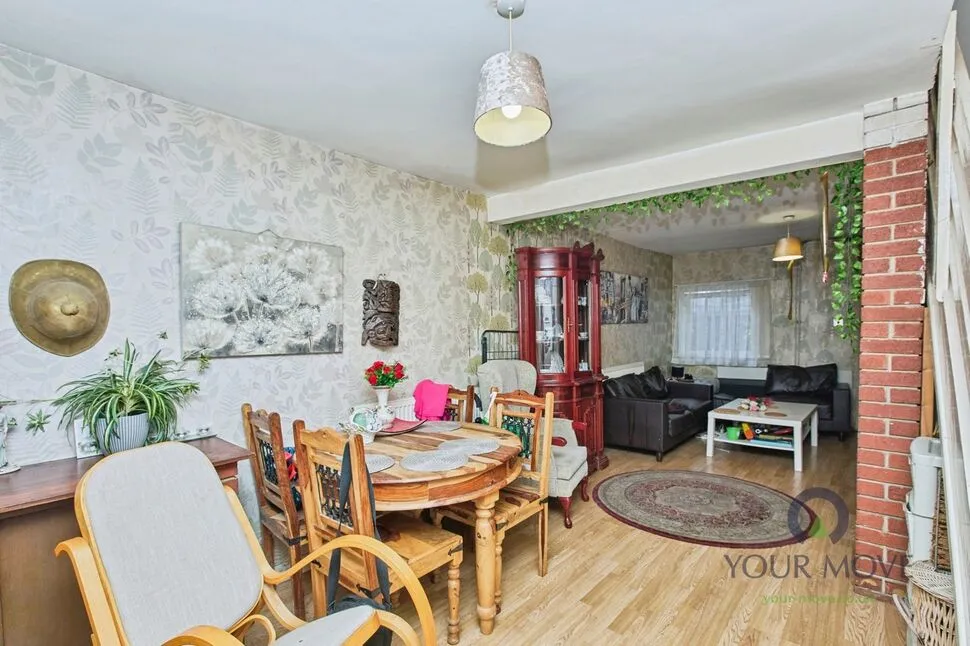 Victoria Crescent, Burton-on-Trent, Staffordshire, DE14, photo 7