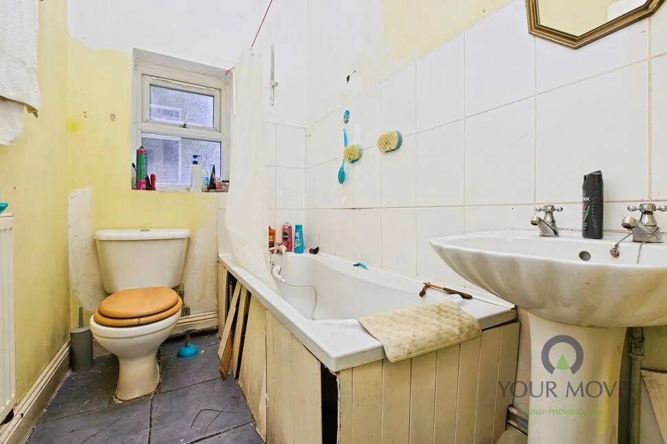 Victoria Crescent, Burton-on-Trent, Staffordshire, DE14, photo 12