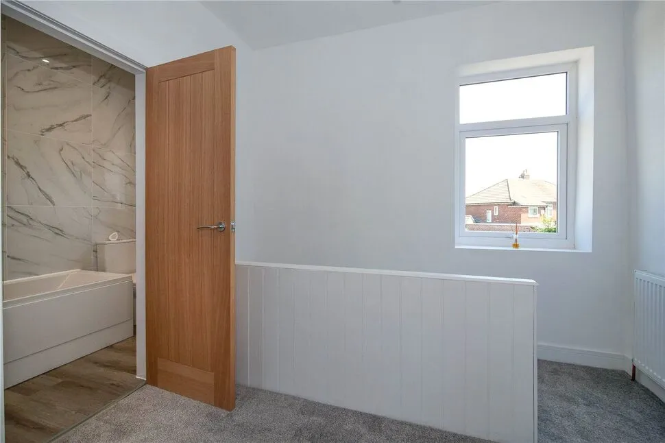 Northgate, Baildon, West Yorkshire, BD17, photo 4