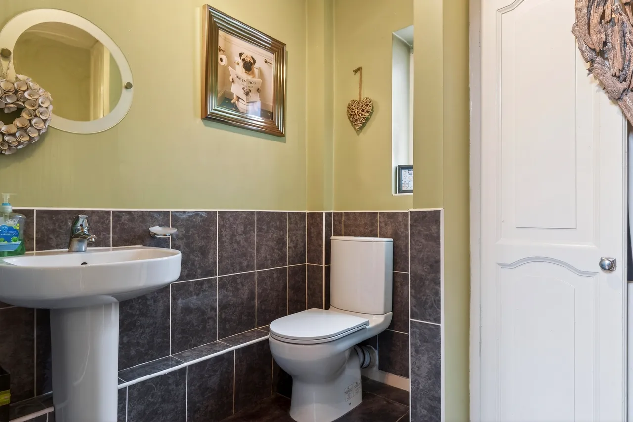 Newlyn Close, Wirral, photo 9