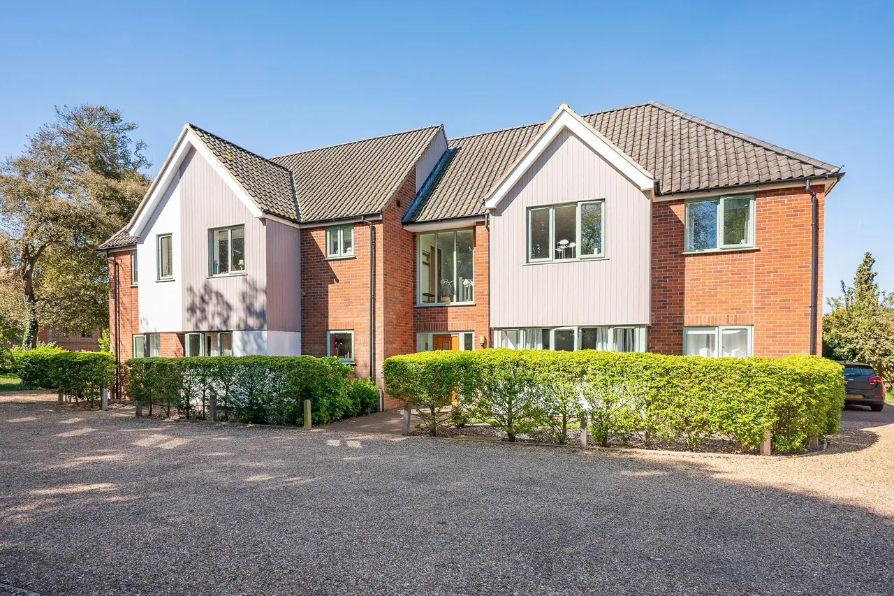 2 bed flat for sale, First Floor Apartment in Wells-next-t