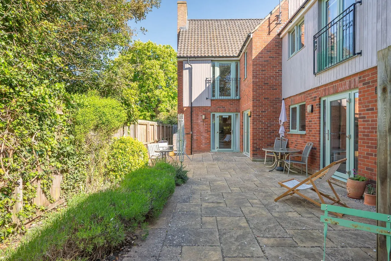 First Floor Apartment in Wells-next-t, photo 9