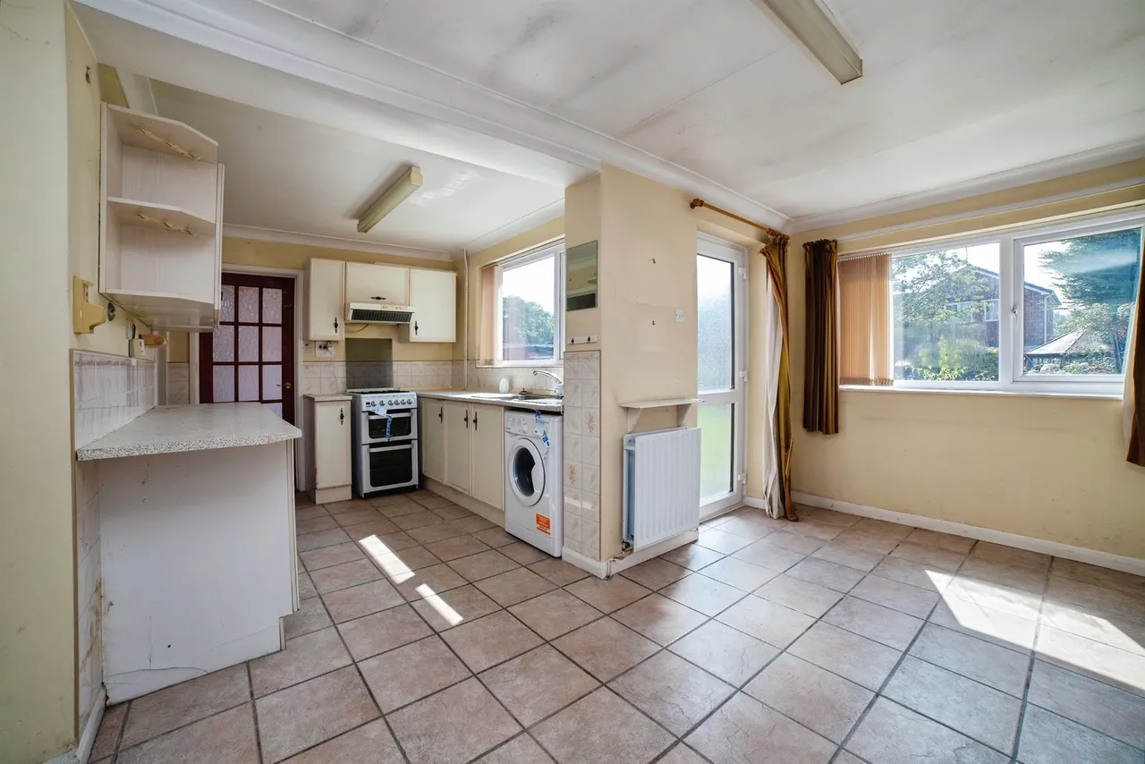 Amber Grove, Alfreton, DE55, photo 4