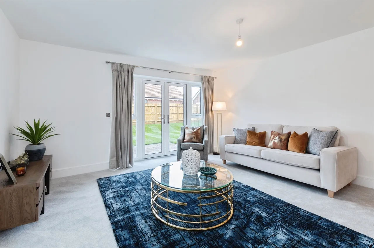 Ringwood Road, Alderholt, Fordingbridge, photo 3